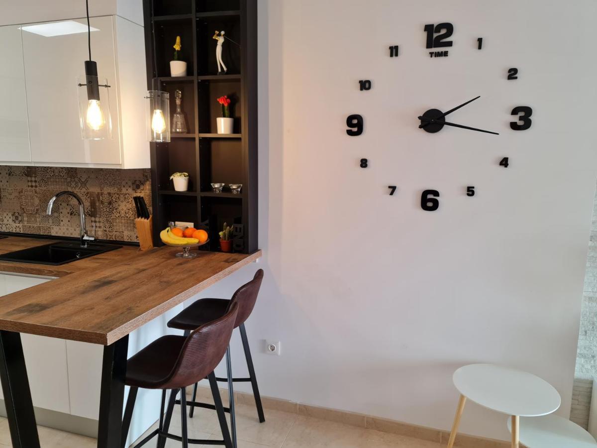 Sybarix Apartment: Precioso Apartamento Con Vistas Al Golf Y El Mar Ла-Энвия Экстерьер фото